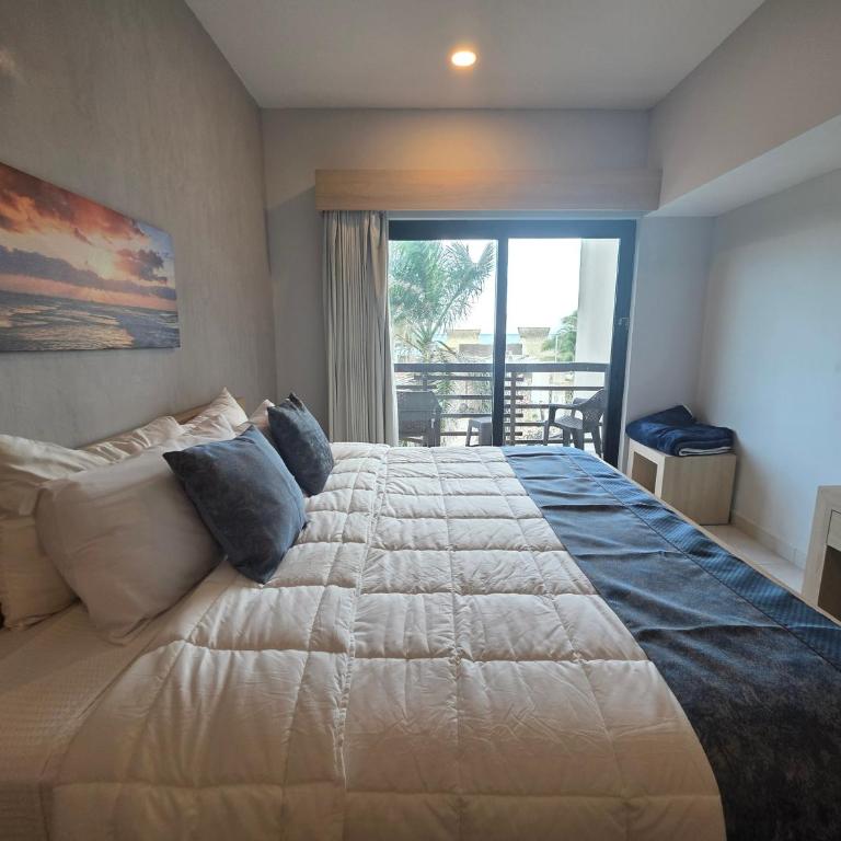 Oceanfront Retreat in Aldea Thai at Mamitas Beach - Two-Bedroom Apartment - 22