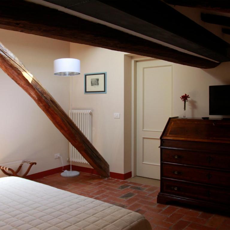 Casa Isolani Guest House Santo Stefano - Camera Matrimoniale - 3
