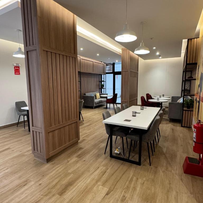 Habitación privada en departamento compartido - Single Room with Shared Bathroom - 23
