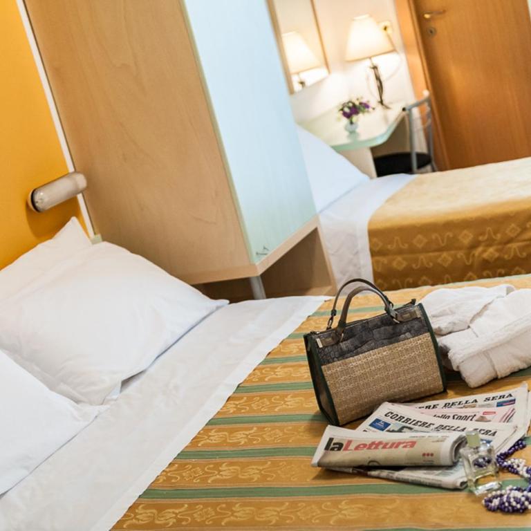 Hotel Cannes - Camera Tripla - 2