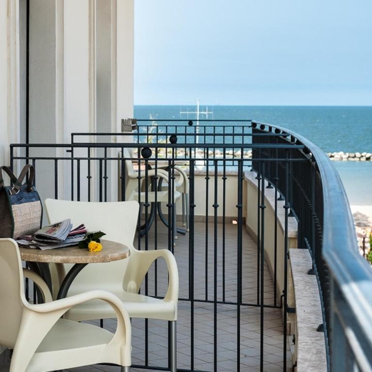 Hotel Cannes - Camera Tripla - 3