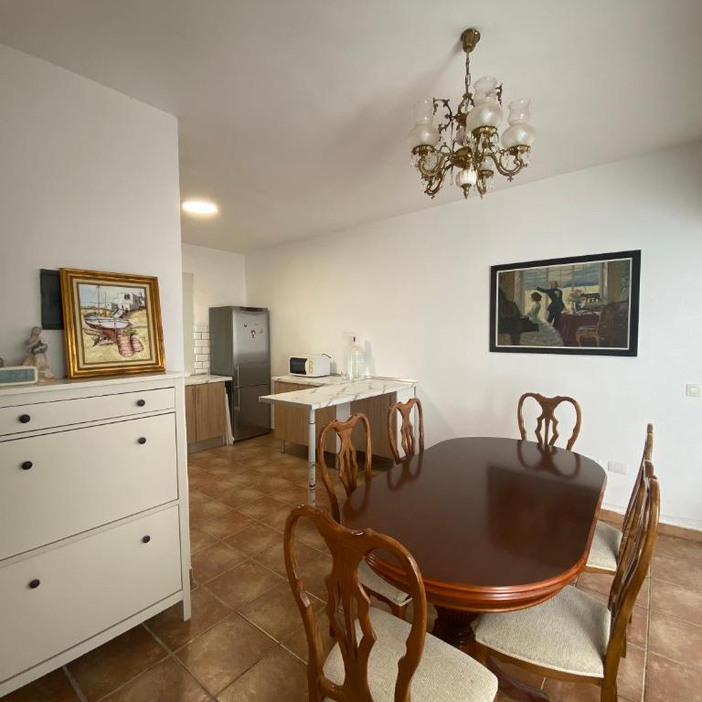 Family 3BR Townhouse Pool Terrace South Tenerife - Apartamento de 3 dormitorios con balcón - 26