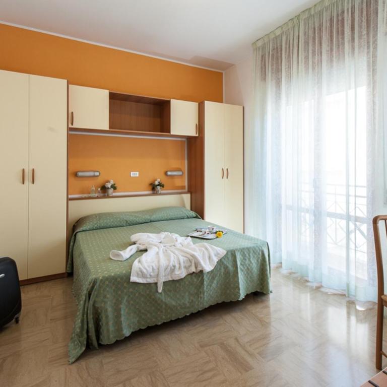 Hotel Cannes - Camera Comfort Matrimoniale/Doppia con Letti Singoli - 6