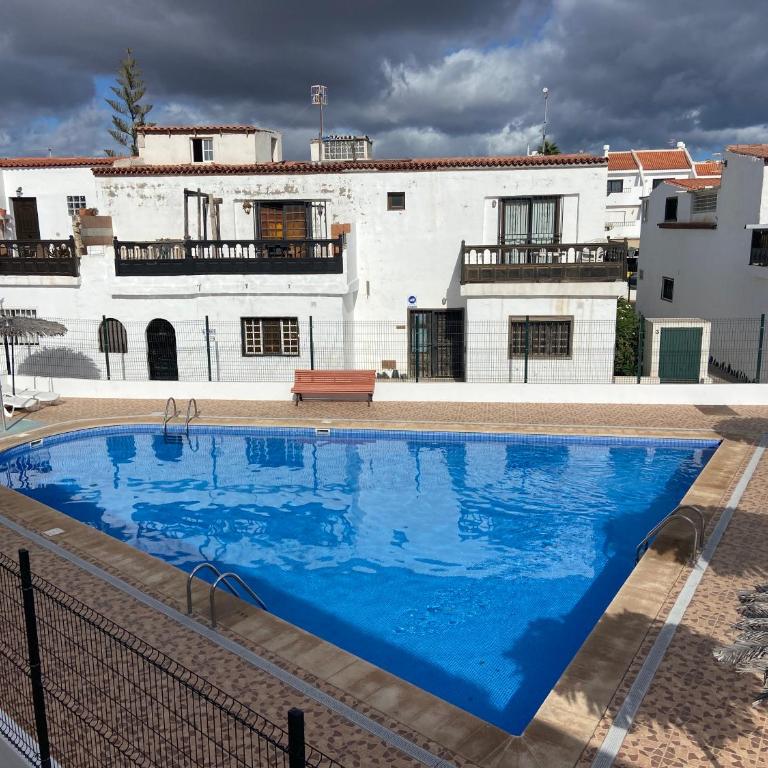 Family 3BR Townhouse Pool Terrace South Tenerife - Apartamento de 3 dormitorios con balcón - 21