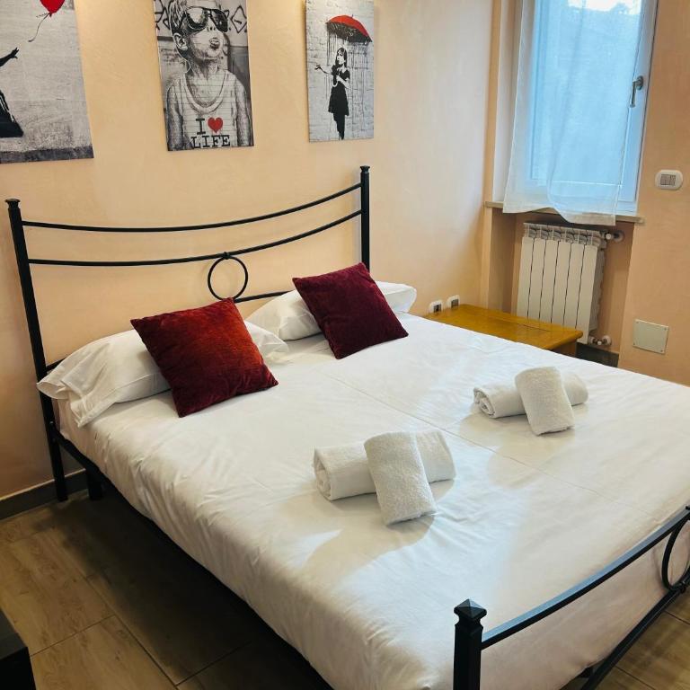 Urban Home Verona - Three-Bedroom Apartment - 11