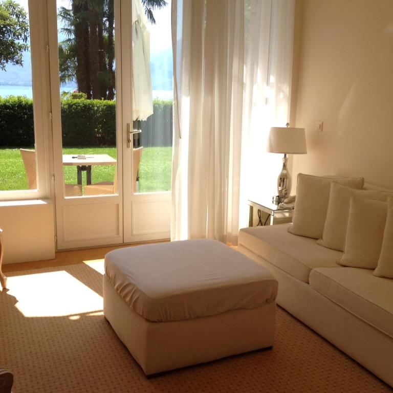 Hôtel du Grand Lac Excelsior - Junior Suite - Lake Side - 4