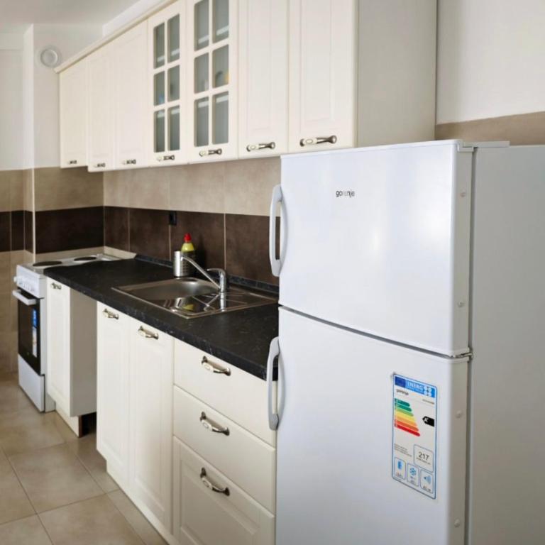 NAR Royalton Apartment #25 Free Parking - One-Bedroom Apartment - 6