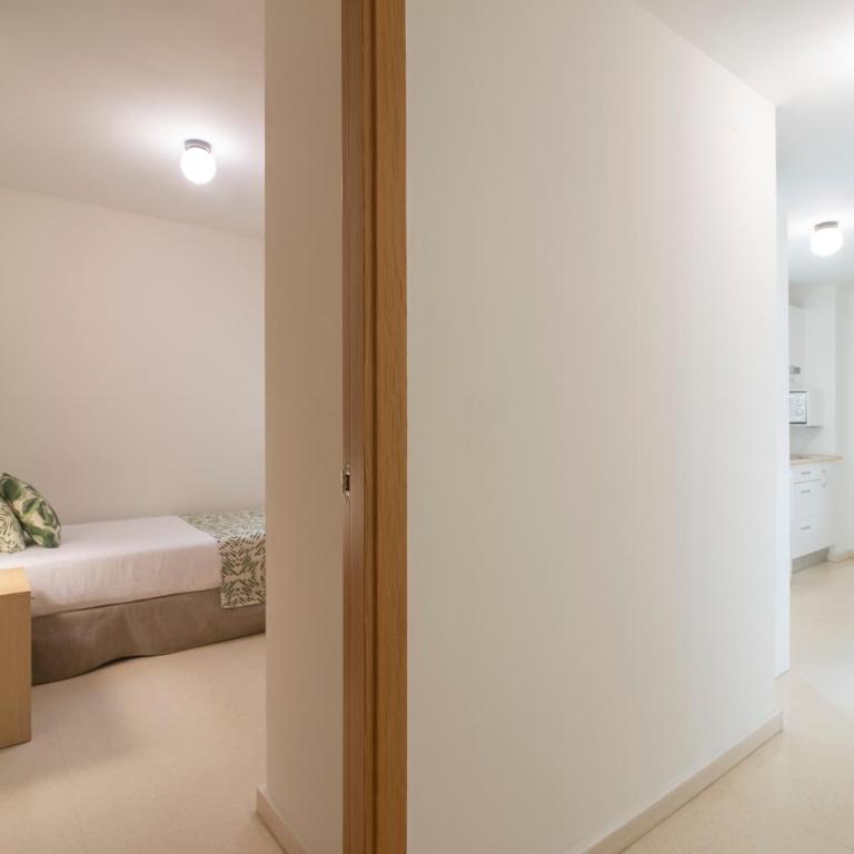 Pierre & Vacances Sevilla - Apartamento de 2 dormitorios (2-5 adultos) - 3