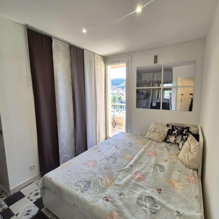 Vue mer, climatisation, plages et commerces à pied - Appartamento con 1 Camera da Letto, Balcone e Vista Mare - 11