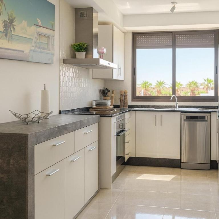 3 bedroom, two-level, morden apartment - Apartamento de 3 dormitorios - 9