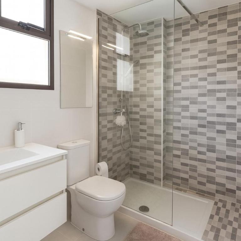 3 bedroom, two-level, morden apartment - Apartamento de 3 dormitorios - 14