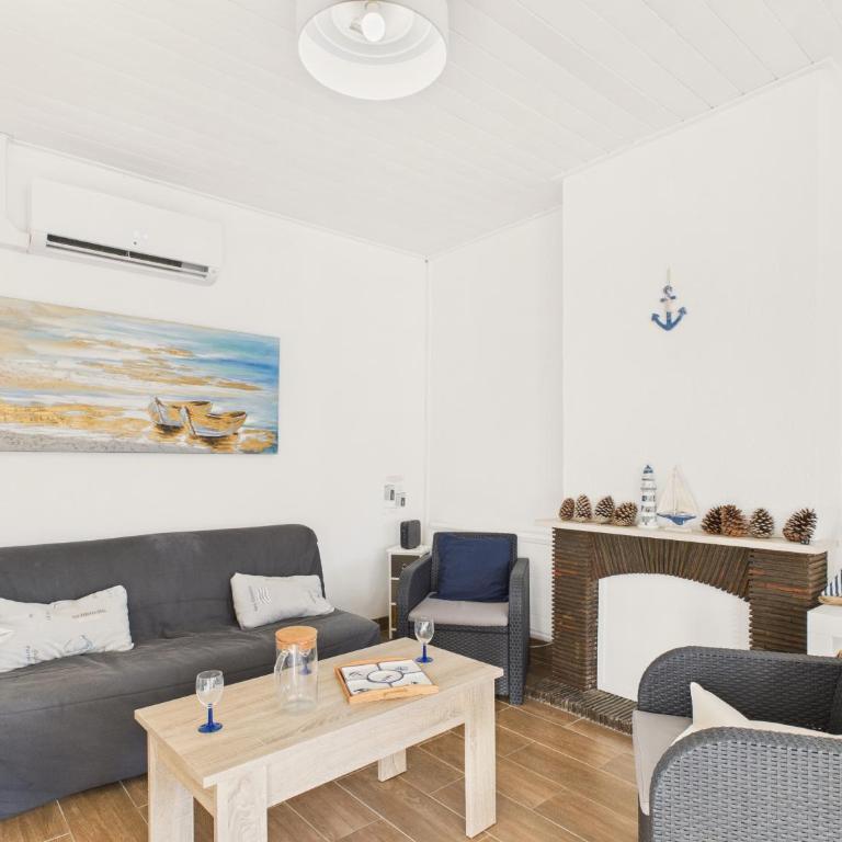 400m de la mer - grande maison pour 10 avec jardin - Maison de Vacances - 12