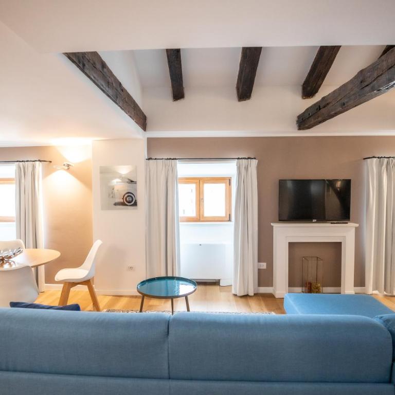 Hotel Vis à Vis - Appartamento su 2 Livelli con Vista Piazza - Dependance - 4