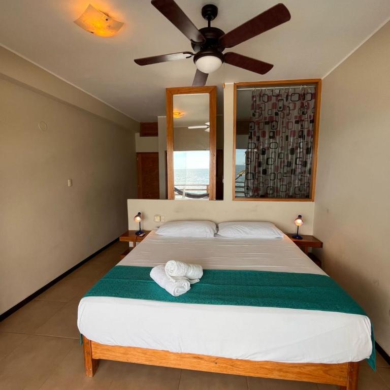 Hotel Punta del Mar - Habitación Doble con vistas al mar - 3