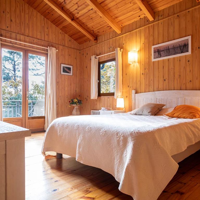 Ravissante villa tout bois avec piscine chauffée - Maison 4 Chambres - 32