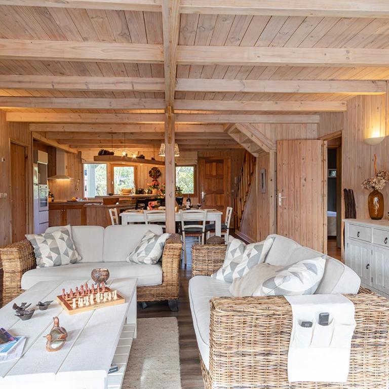 Ravissante villa tout bois avec piscine chauffée - Maison 4 Chambres - 20