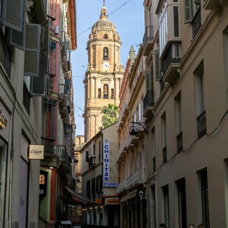 Loft con balcón en el centro histórico de Málaga - Apartamento - 2 niveles - 4