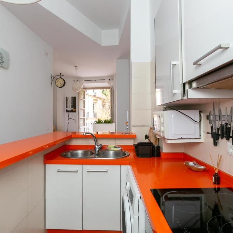 Loft con balcón en el centro histórico de Málaga - Apartamento - 2 niveles - 7