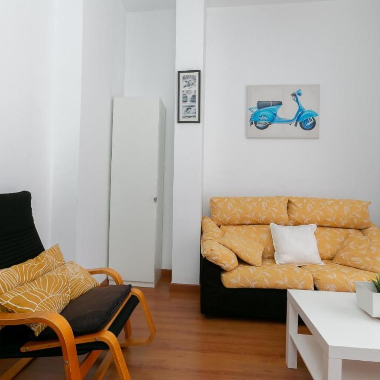 Loft con balcón en el centro histórico de Málaga - Apartamento - 2 niveles - 15