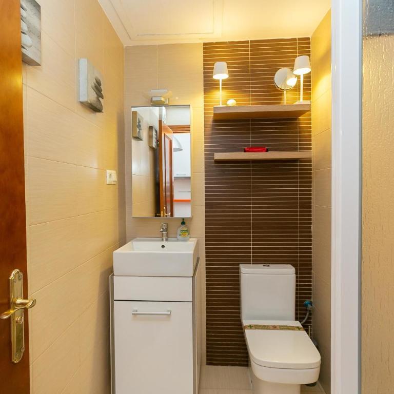 Loft con balcón en el centro histórico de Málaga - Apartamento - 2 niveles - 21