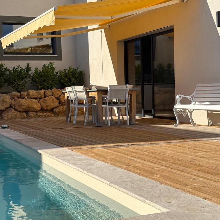 Villa Pinède sea view, close to Cannes - Villa - Vue sur Mer - 69