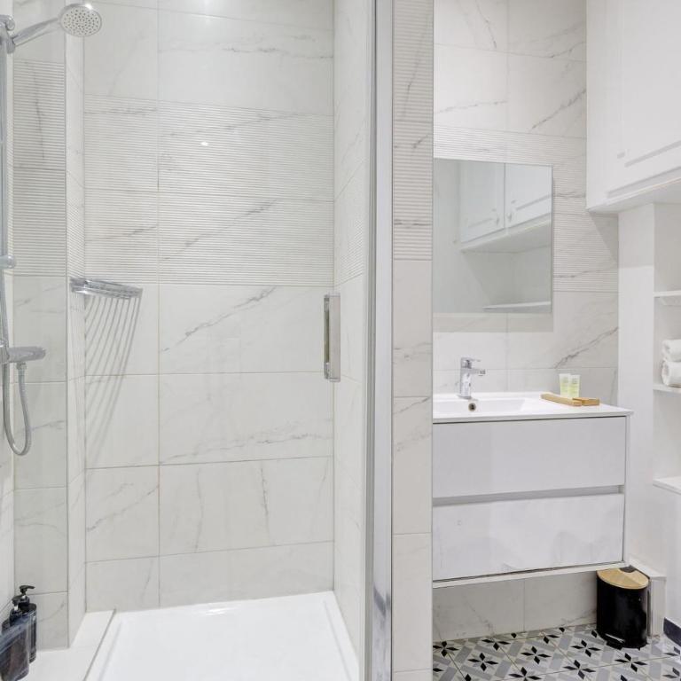 TBS 320 - Superb apartment with Eiffel Tower view - Apartamento de 2 dormitorios - 17