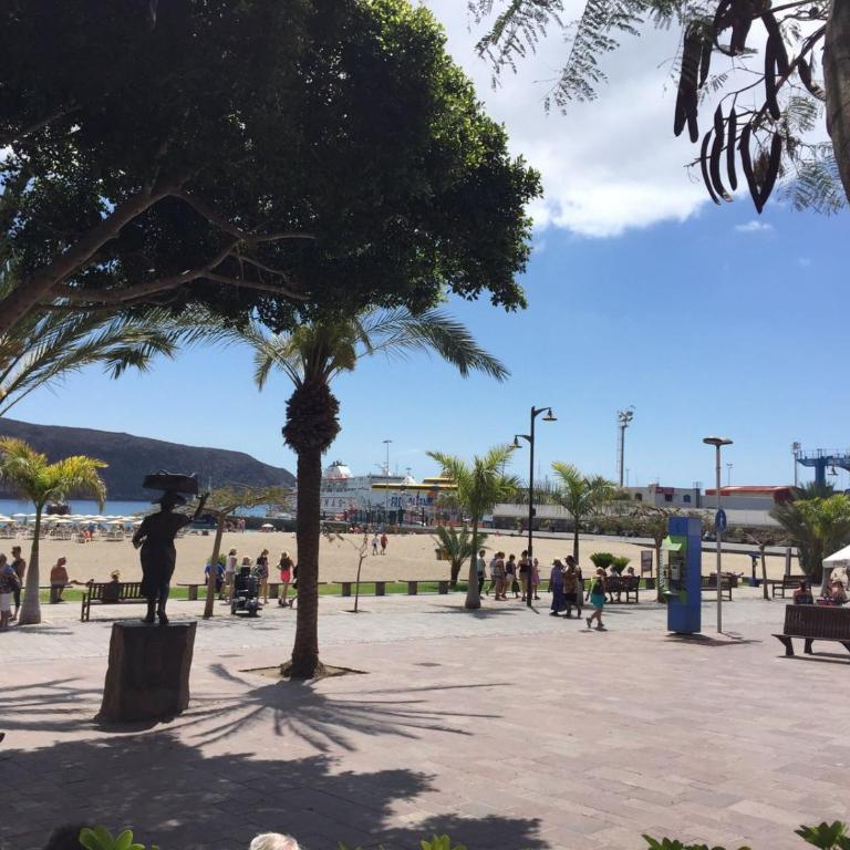 Cindy Golden Bay SeaView Terrace - Apartamento con vistas al mar - 24