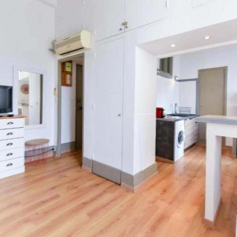 Studio élégant pour 4 personnes, à quelques pas de la Croisette - Apartment mit 1 Schlafzimmer - 7