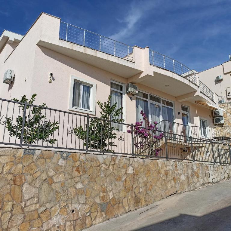 Villa Roan - Apartment with Sea View - 6