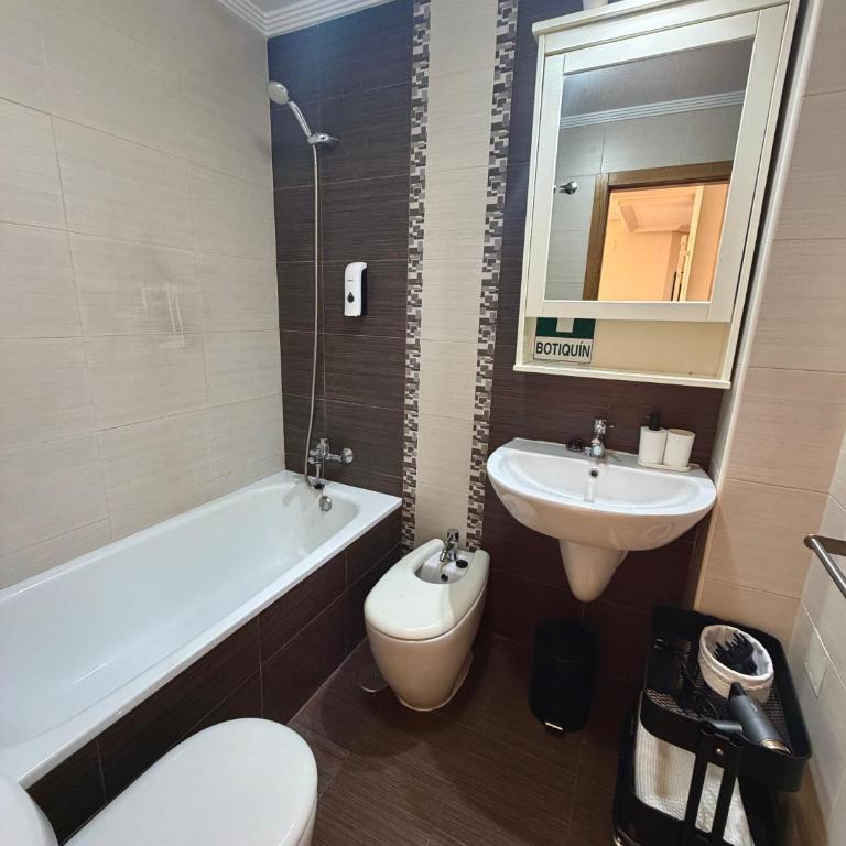 Gabriel Miró 4 - Apartamento de 1 dormitorio con balcón - 16