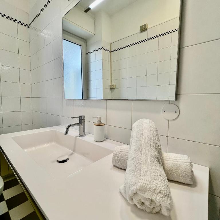 Sailor House Arona - Appartamento con 3 Camere da Letto - 24
