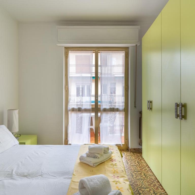 Andora,7 guests, Terrace, Walk to beach - Appartamento con 2 Camere da Letto - 3