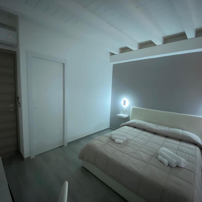 Le Tre Anfore - Standard Triple Room - 4