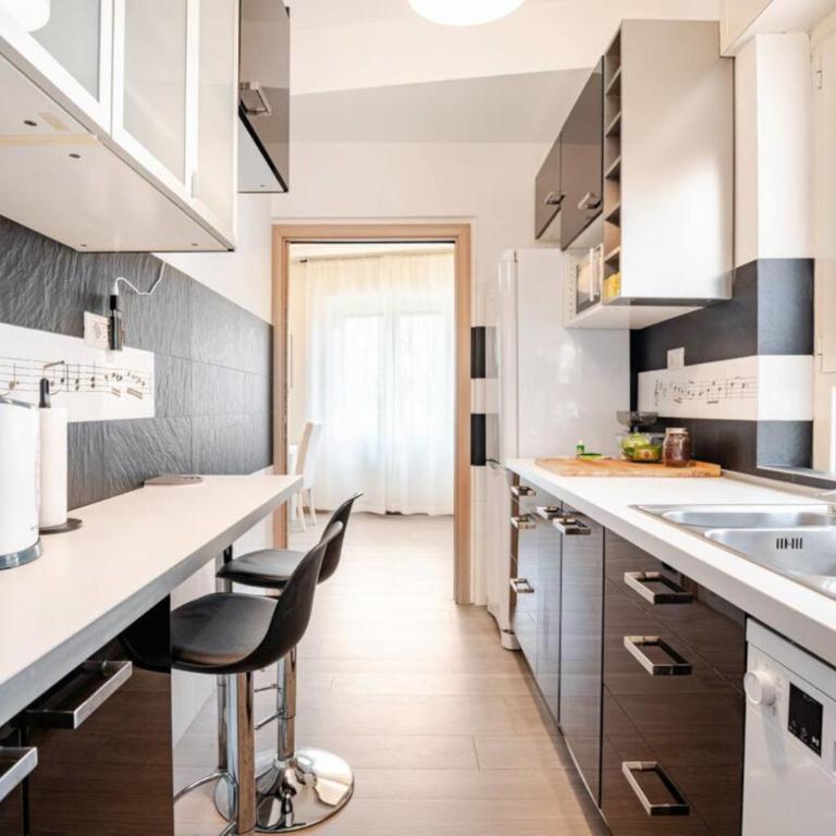 Roma Gemelli - Black&White Urban Loft - Apartment mit 1 Schlafzimmer - 3