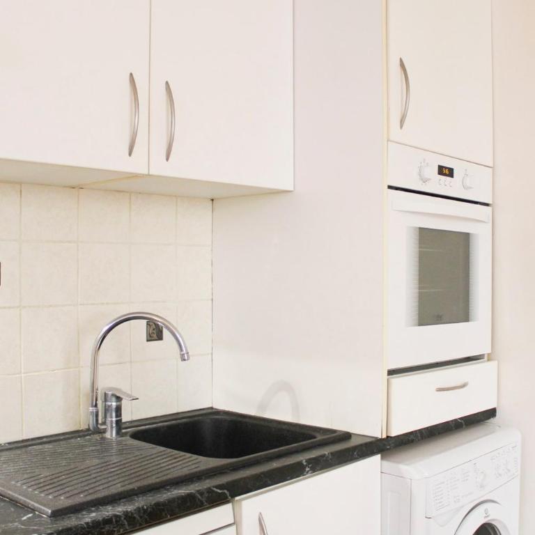 Apartment ideally located in Paris - Appartement - 10