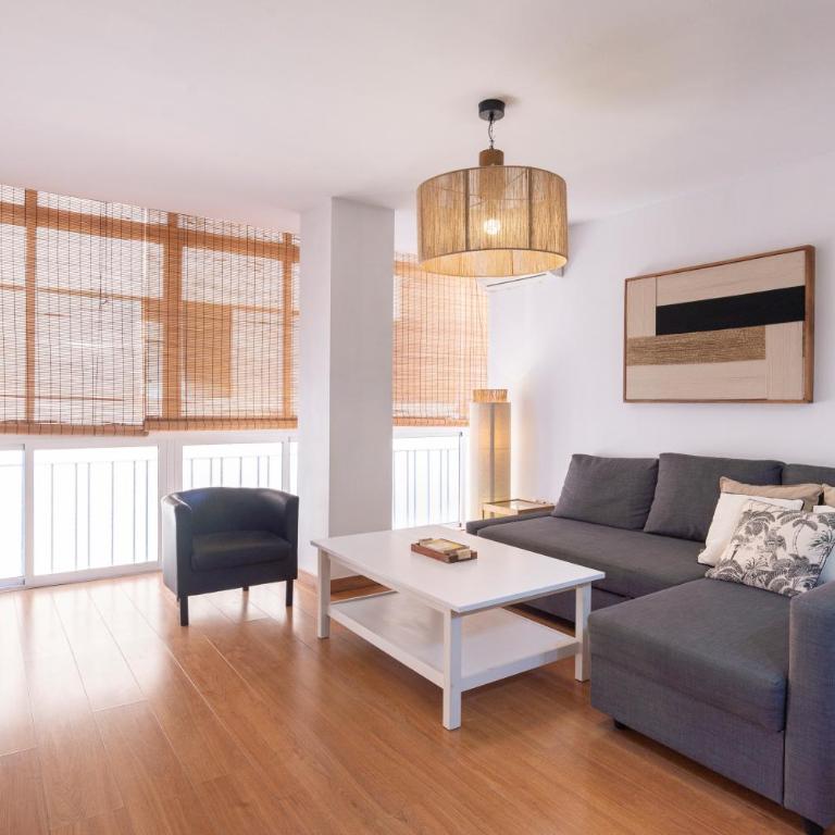 TGH/ Málaga centro con parking - Apartamento de 2 dormitorios - 16
