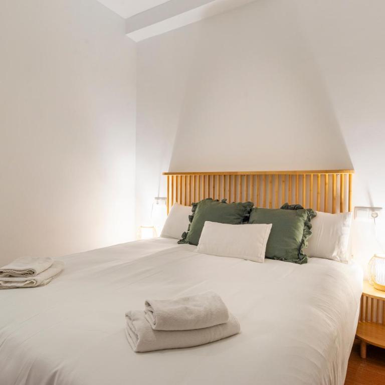 TGH/ Málaga centro con parking - Apartamento de 2 dormitorios - 14