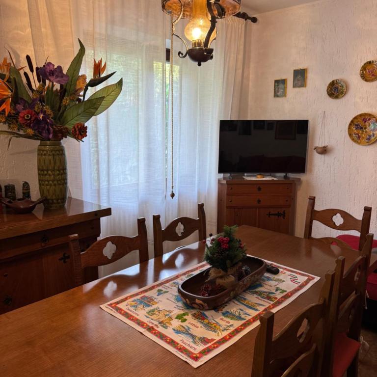 Mia's House on Lake Garda - Two-Bedroom House - 33