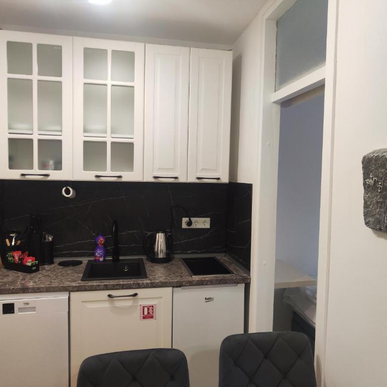 Ma Bel Apartments Sarajevo - Apartman sa 2 Spavaće Sobe i Balkonom - 16