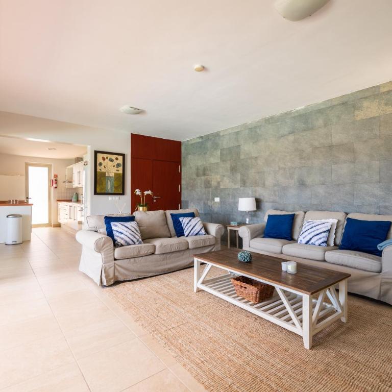 Premium House with Private Heated Pool and Bbq - Chalet - 15