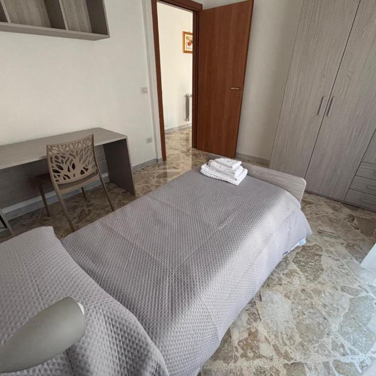 Salerno a due passi dal mare - Appartamento con 3 Camere da Letto e con Balcone - 4