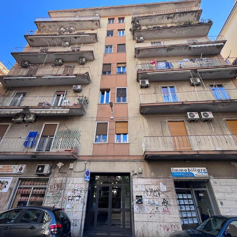 Salerno a due passi dal mare - Appartamento con 3 Camere da Letto e con Balcone - 19