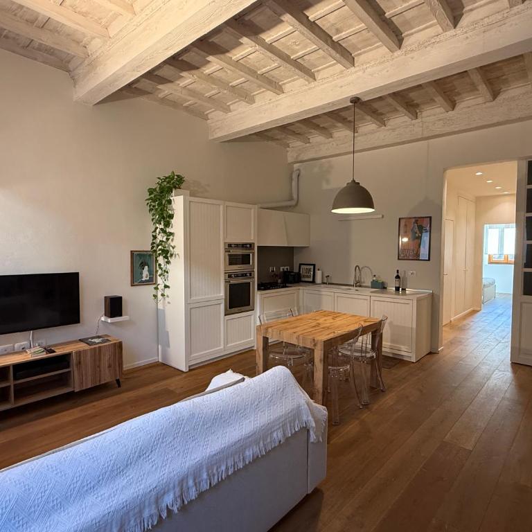 Domus Lucrezia - Appartamento con 2 Camere da Letto - 1