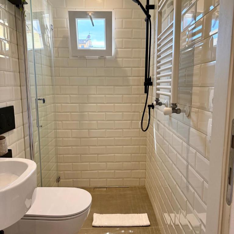 Domus Lucrezia - Appartamento con 2 Camere da Letto - 10