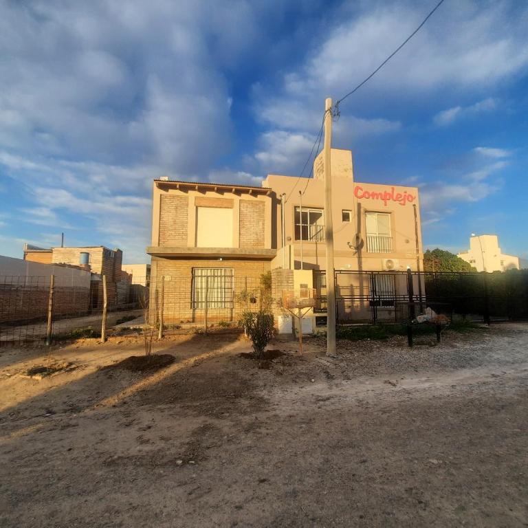 Dina Huapi - Two-Bedroom House - 7