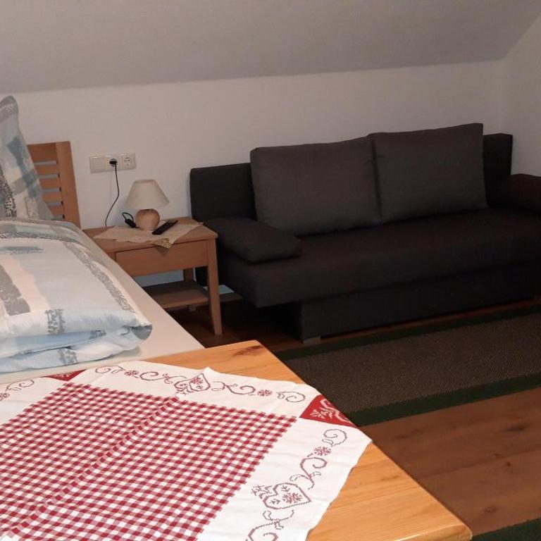 Pension Holzmeister - Einzelzimmer mit Bad - 3