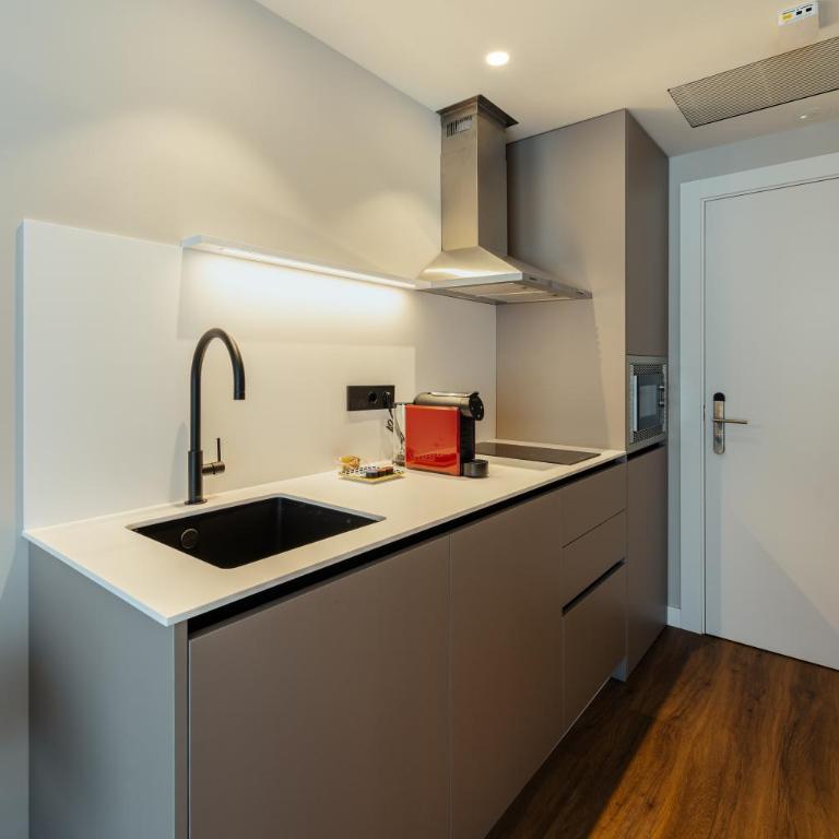 Apartamentos 2H LIVING - Estudio Estándar - 5