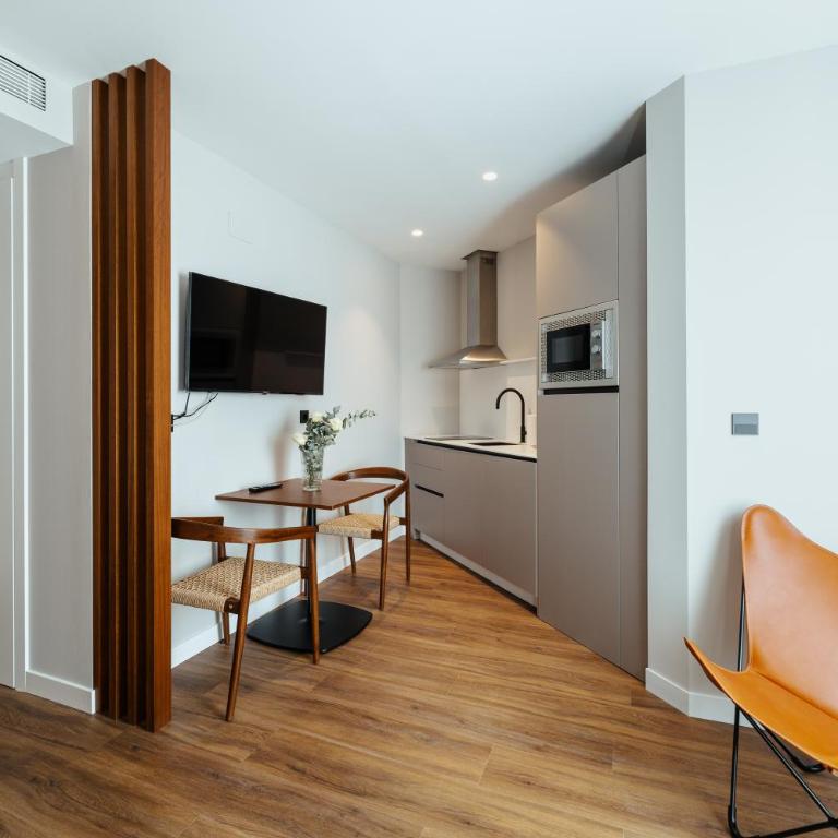 Apartamentos 2H LIVING - Estudio Estándar - 4
