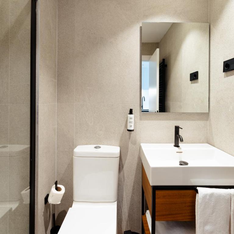 Apartamentos 2H LIVING - Estudio Estándar - 45