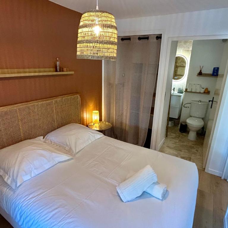 Charming Air-Conditioned Apartment with Terrace & Parking 600 m from the - Apartamento de 1 dormitorio - 9